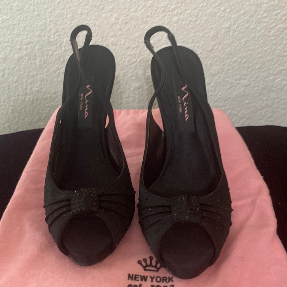 Nina Shoes Jones New York